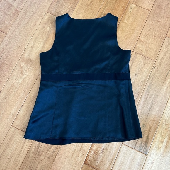 Banana Republic 100% Silk Black Tank Top Size 14 - Picture 2 of 3